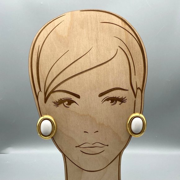 Vintage Monet Oval Cabochon Earrings, White in Gold Tone Frame, Clip On - Picture 3 of 5